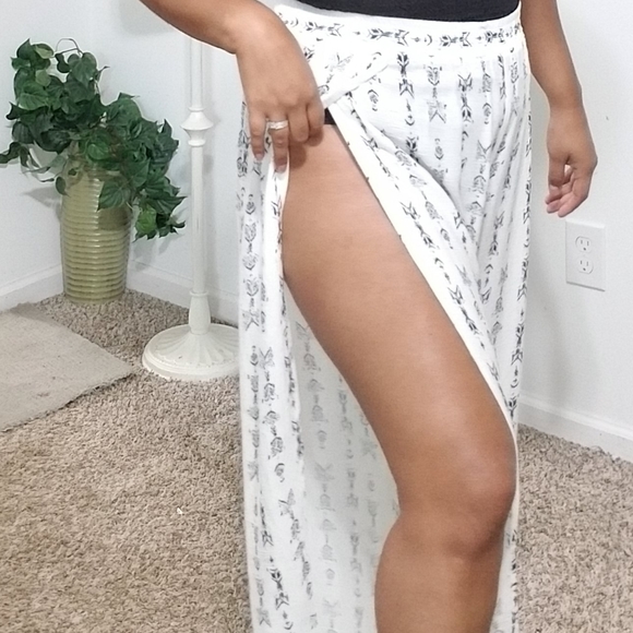 GONE WITH THE WIND ARROW SPLIT PANTS - Picture 6 of 13